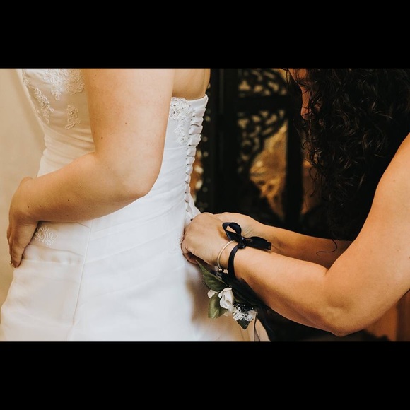 Meet your Posher, Briana - Picture 2 of 3